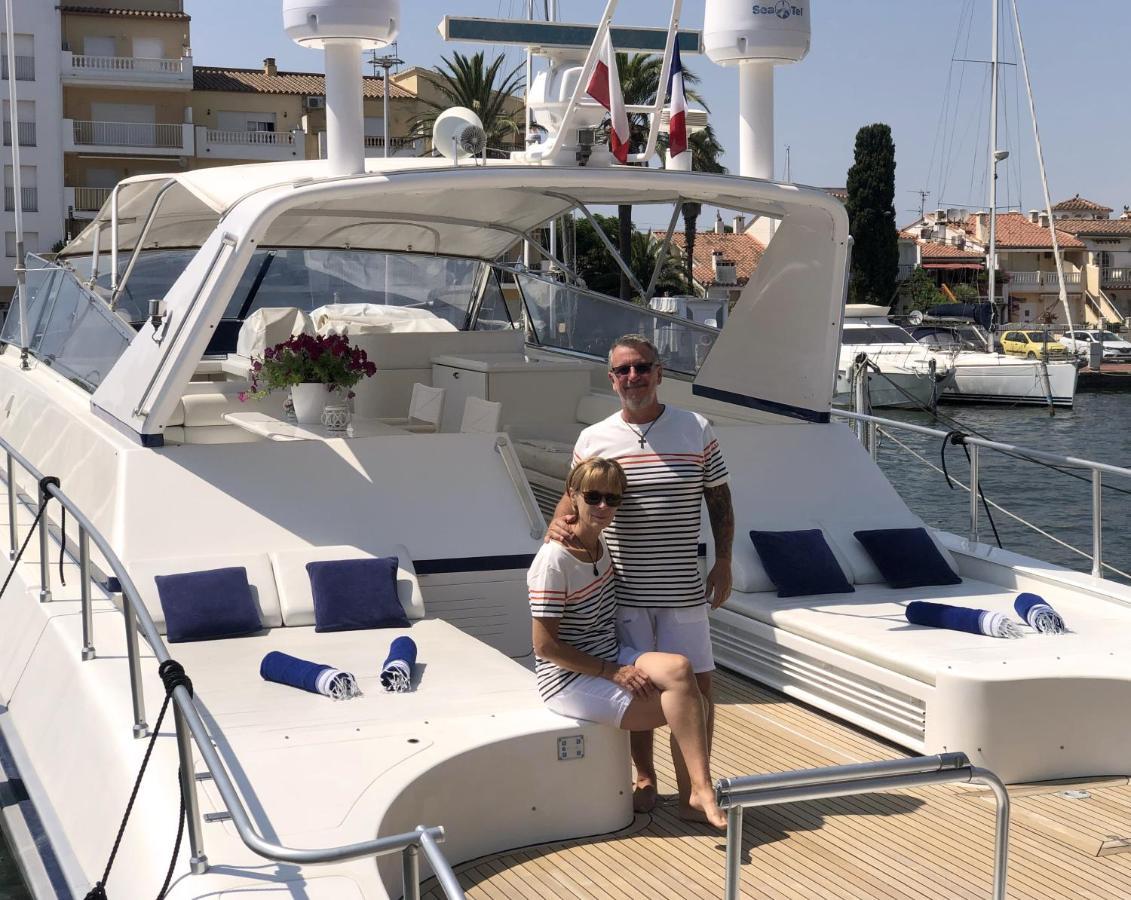 Home Sweet Boat - Chambres D'Hotes Empuriabrava Exterior foto